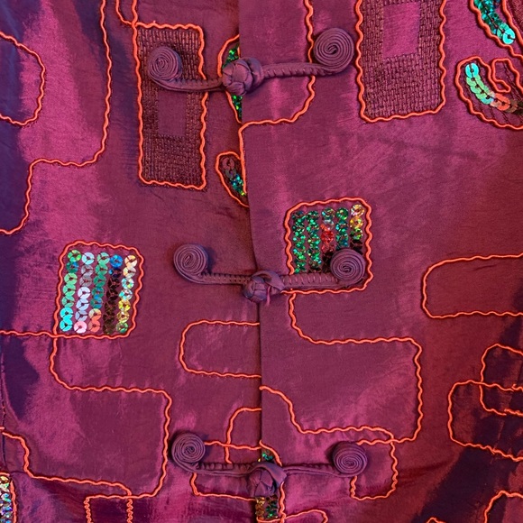 Vintage Royal Purple Top with Chinese Button Knots | Medium - Picture 2 of 4